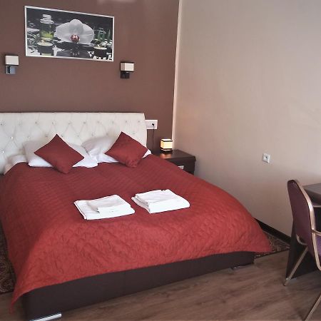 Hotel Skarpa Sejny Kültér fotó